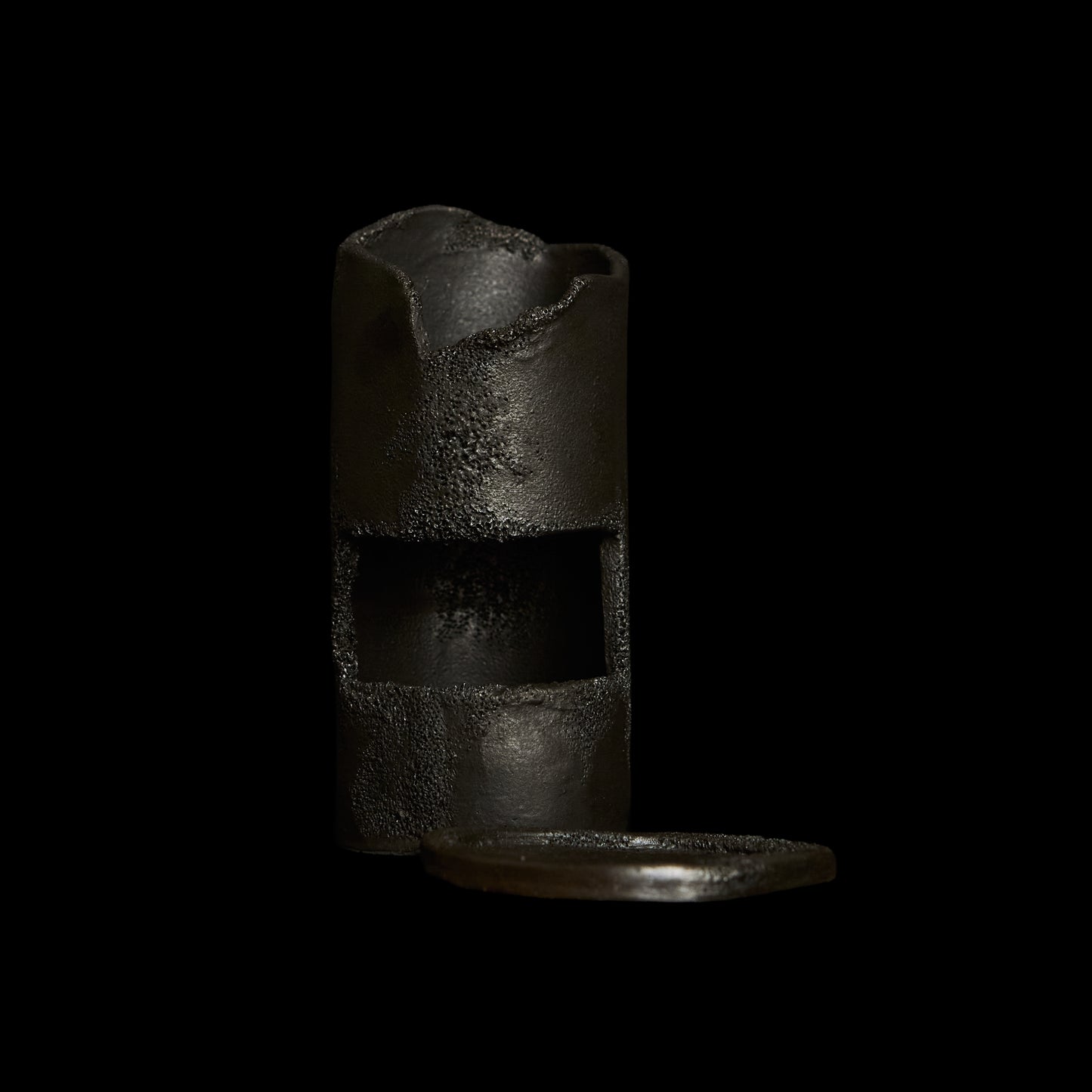 Cut-Out- Vessel